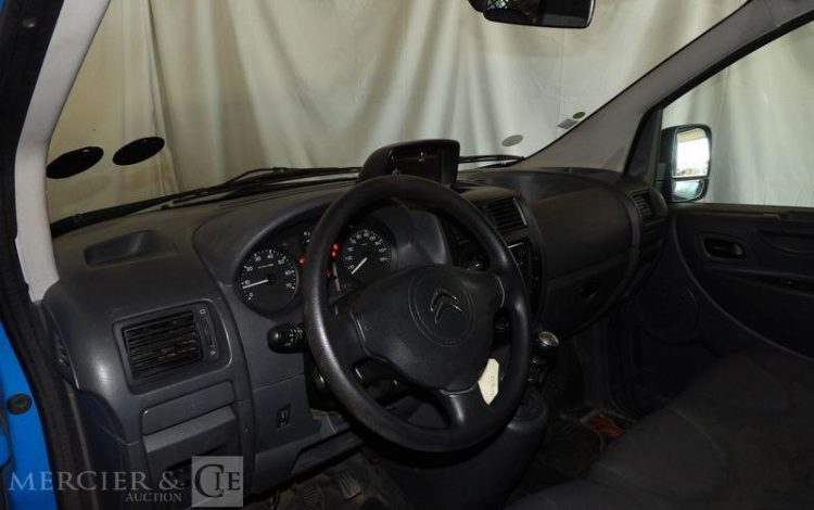 CITROEN JUMPY HDI BLEU DM-424-HZ