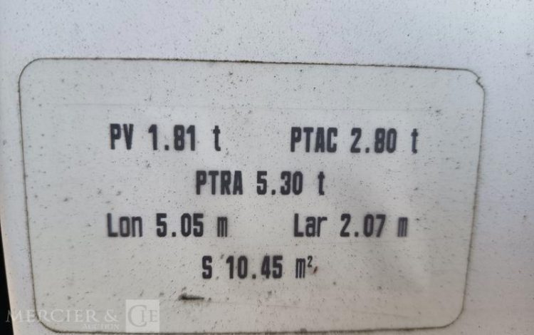 RENAULT MASTER FOURGON  DX-677-SH