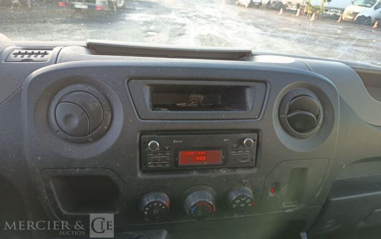 RENAULT MASTER FOURGON  DX-677-SH