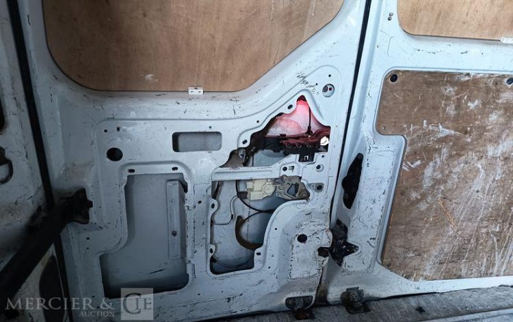 RENAULT MASTER FOURGON  DX-677-SH