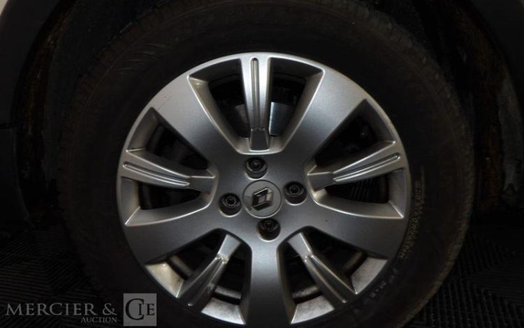 RENAULT CAPTUR 1.5 DCI 90 ENERGY ZEN BEIGE EA-869-HV