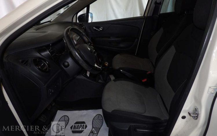 RENAULT CAPTUR 1.5 DCI 90 ENERGY ZEN BEIGE EA-869-HV