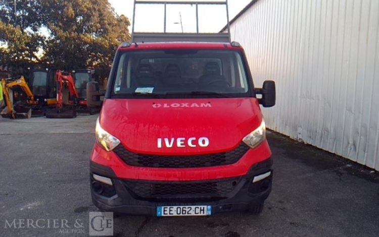 IVECO 35C13 BENNE  EE-062-CH