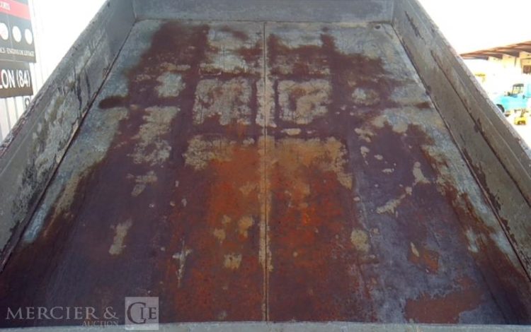 IVECO 35C13 BENNE  EE-062-CH