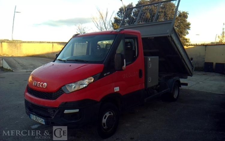 IVECO 35C13 BENNE  EE-062-CH
