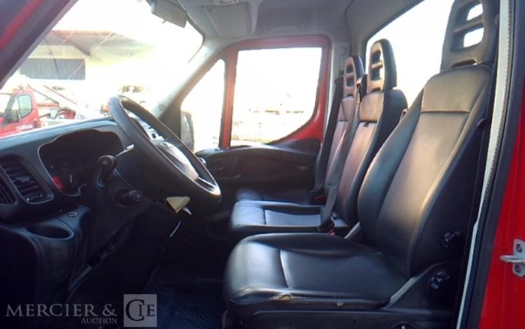 IVECO 35C13 BENNE  EE-062-CH