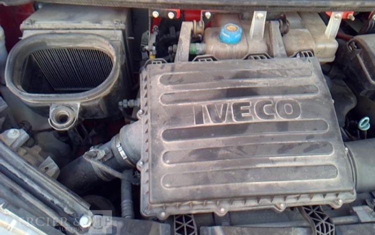 IVECO 35C13 BENNE  EE-062-CH