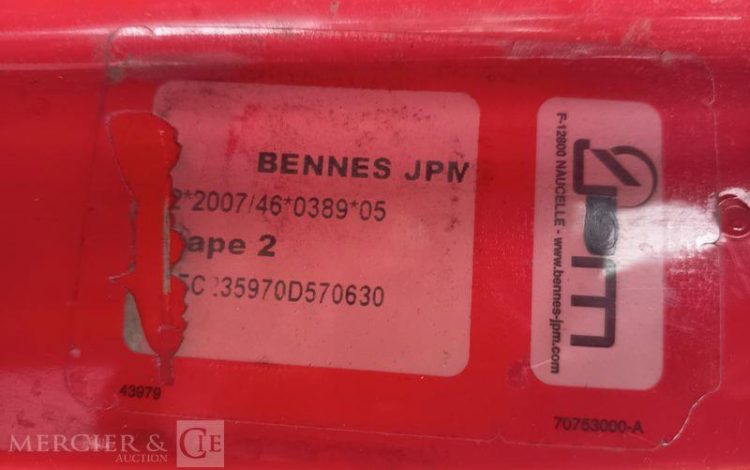 IVECO 35C13 BENNE SIMPLE CABINE COFFRE  EG-589-AH