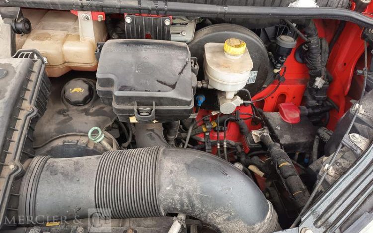 IVECO 35C13 BENNE SIMPLE CABINE COFFRE  EG-589-AH