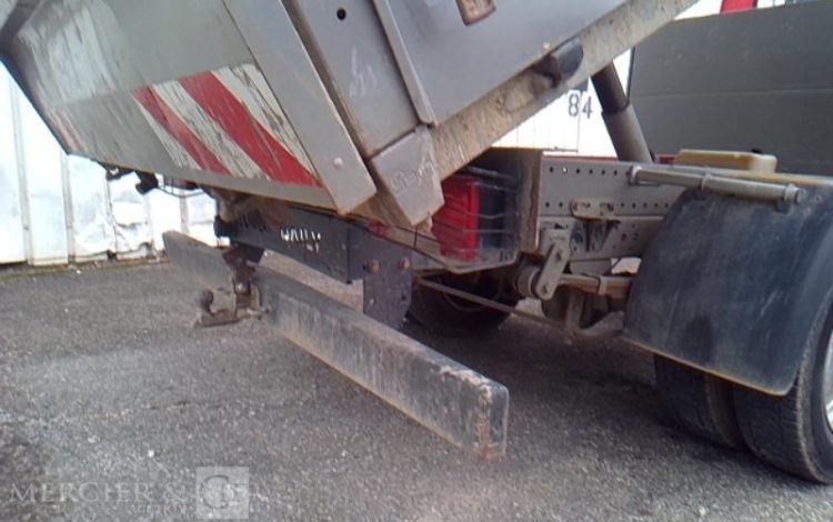 IVECO 35C13 BENNE SIMPLE CABINE COFFRE  EG-751-NV