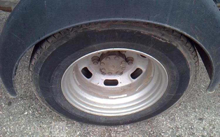 IVECO 35C13 BENNE SIMPLE CABINE COFFRE  EG-751-NV