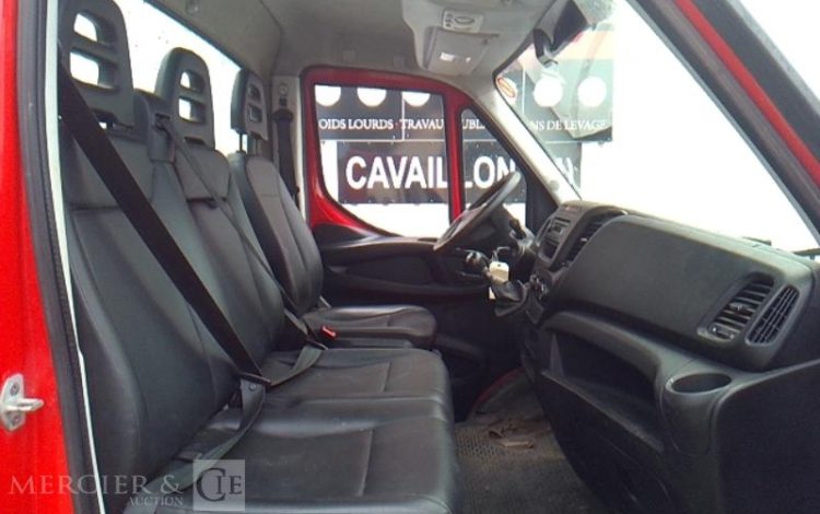 IVECO 35C13 BENNE SIMPLE CABINE COFFRE  EG-751-NV
