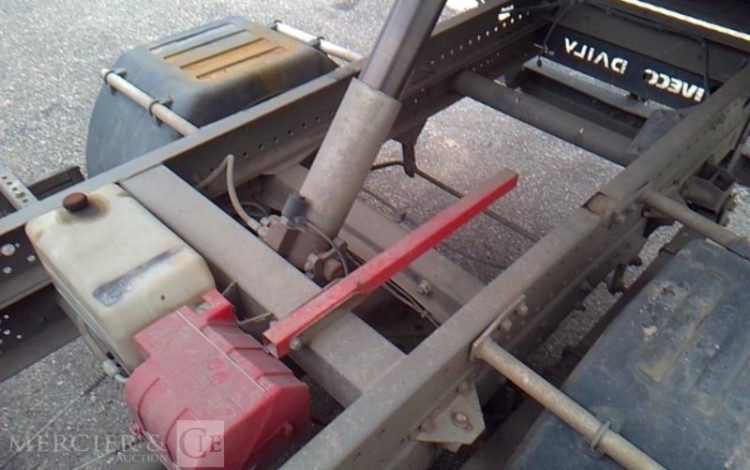 IVECO 35C13 BENNE SIMPLE CABINE COFFRE  EG-751-NV
