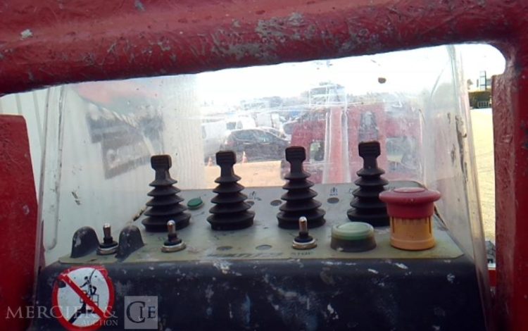 MULTITEL DAILY AVEC NACELLE MULTITEL MX250 25M  EJ-953-ZC