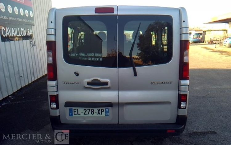 RENAULT TRAFIC  EL-278-XP
