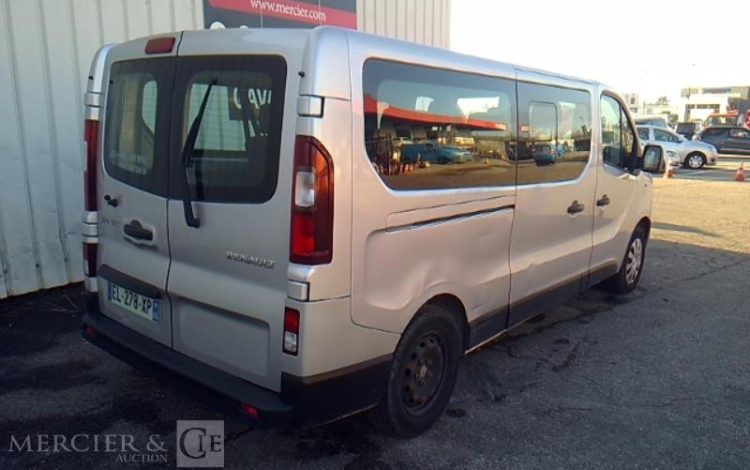 RENAULT TRAFIC  EL-278-XP