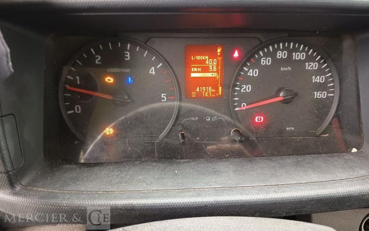 NISSAN CABSTAR NT400 AVEC NACELLE MULTITEL MT202 – 20 METRES – 2404 HEURES – ANNEE 2017 BLANC EL-347-SQ