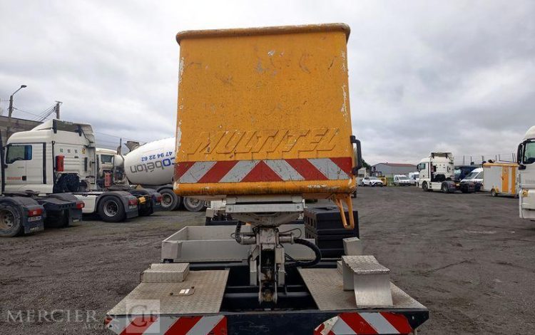 NISSAN CABSTAR NT400 AVEC NACELLE MULTITEL MT202 – 20 METRES – 2404 HEURES – ANNEE 2017 BLANC EL-347-SQ