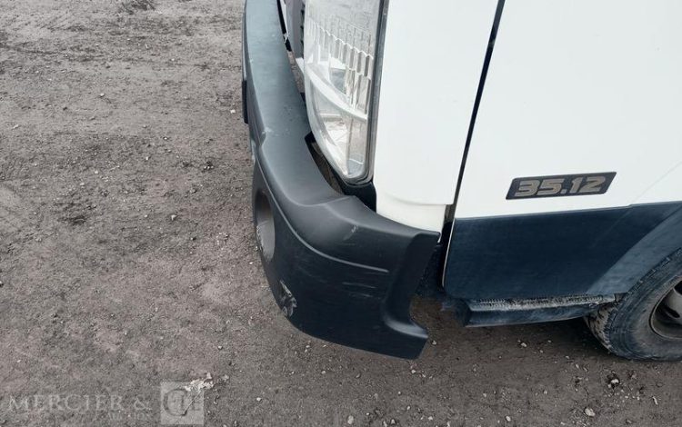 NISSAN CABSTAR NT400 AVEC NACELLE MULTITEL MT202 – 20 METRES – 2404 HEURES – ANNEE 2017 BLANC EL-347-SQ