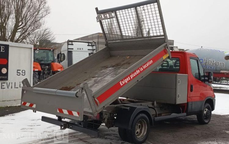 IVECO 35C12 BENNE SIMPLE CABINE COFFRE  EP-051-NV