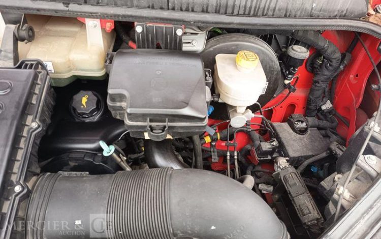 IVECO 35C12 BENNE SIMPLE CABINE COFFRE  EP-051-NV