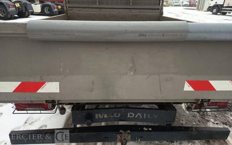 IVECO 35C12 BENNE SIMPLE CABINE COFFRE  EP-051-NV