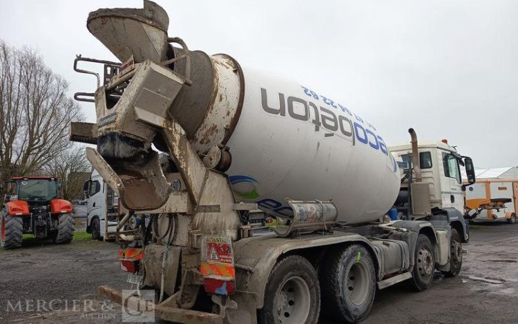 MAN TGS 32,420 PORTEUR TOUPIE A BETON – PTRA 32 TONNES – 159486 KMS – ANNEE 2017 BLANC EP-916-HW