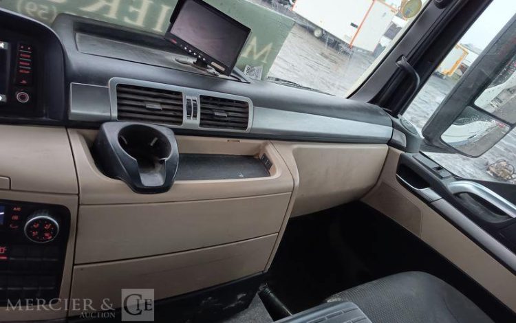 MAN TGS 32,420 PORTEUR TOUPIE A BETON – PTRA 32 TONNES – 159486 KMS – ANNEE 2017 BLANC EP-916-HW