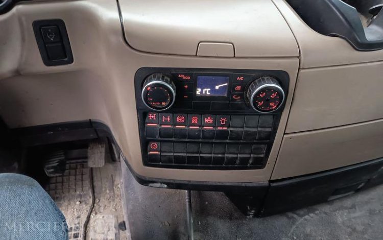 MAN TGS 32,420 PORTEUR TOUPIE A BETON – PTRA 32 TONNES – 159486 KMS – ANNEE 2017 BLANC EP-916-HW