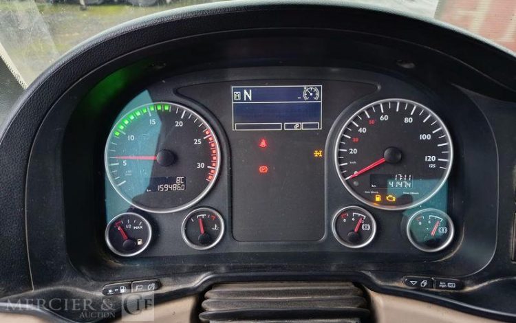 MAN TGS 32,420 PORTEUR TOUPIE A BETON – PTRA 32 TONNES – 159486 KMS – ANNEE 2017 BLANC EP-916-HW