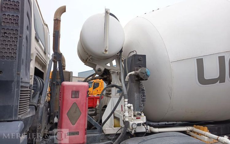 MAN TGS 32,420 PORTEUR TOUPIE A BETON – PTRA 32 TONNES – 159486 KMS – ANNEE 2017 BLANC EP-916-HW