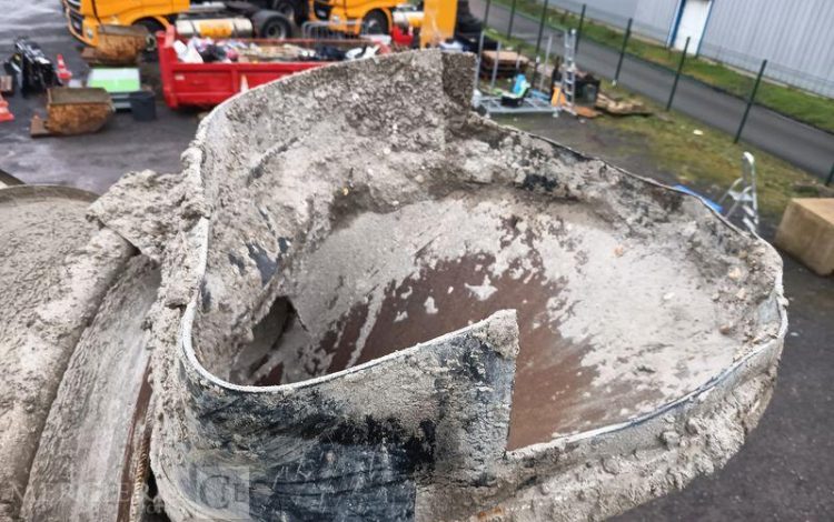 MAN TGS 32,420 PORTEUR TOUPIE A BETON – PTRA 32 TONNES – 159486 KMS – ANNEE 2017 BLANC EP-916-HW