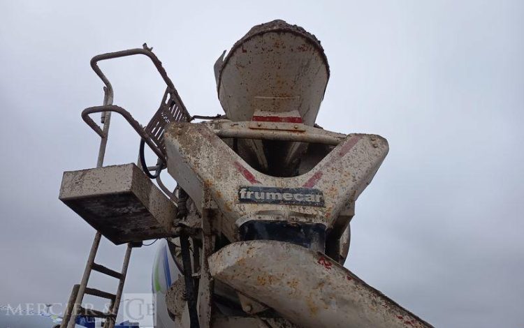 MAN TGS 32,420 PORTEUR TOUPIE A BETON – PTRA 32 TONNES – 159486 KMS – ANNEE 2017 BLANC EP-916-HW