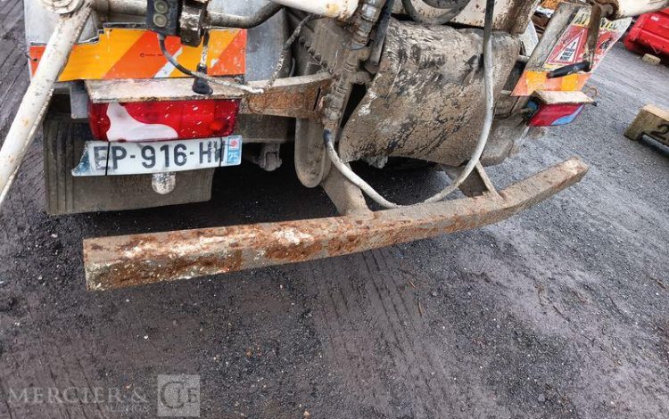 MAN TGS 32,420 PORTEUR TOUPIE A BETON – PTRA 32 TONNES – 159486 KMS – ANNEE 2017 BLANC EP-916-HW