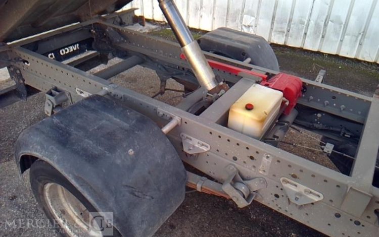 IVECO 35C12 BENNE SIMPLE CABINE COFFRE  EQ-468-HX