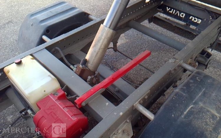 IVECO 35C12 BENNE SIMPLE CABINE COFFRE  EQ-468-HX