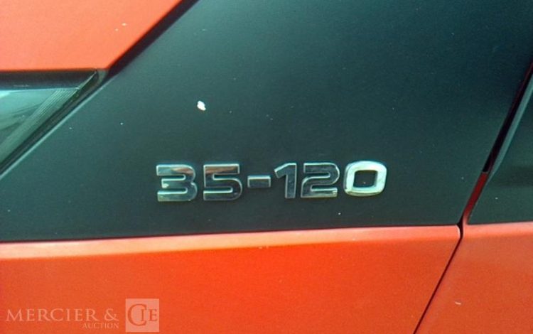 IVECO 35-120 BENNE SIMPLE CABINE COFFRE  EW-452-WV