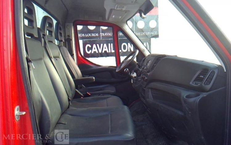 IVECO 35S12 BENNE SIMPLE CABINE COFFRE  EX-857-TN
