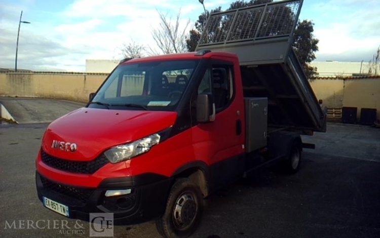 IVECO 35S12 BENNE SIMPLE CABINE COFFRE  EX-857-TN