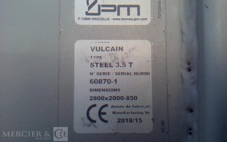 IVECO 35S12 BENNE SIMPLE CABINE COFFRE  EX-857-TN