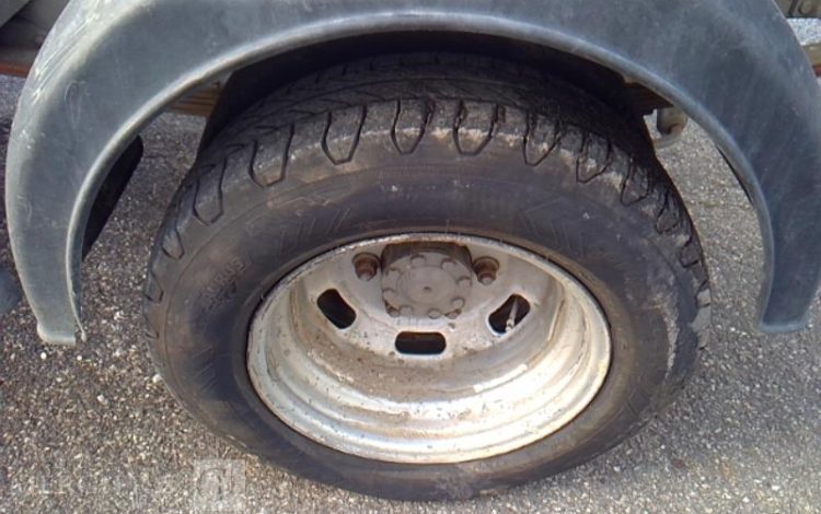 IVECO 35S12 BENNE SIMPLE CABINE COFFRE  EX-857-TN