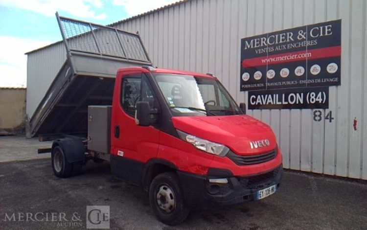 IVECO 35-120 BENNE SIMPLE CABINE COFFRE  EY-135-MK