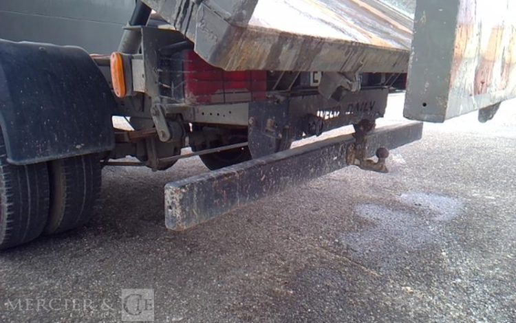 IVECO 35-120 BENNE SIMPLE CABINE COFFRE  EY-135-MK