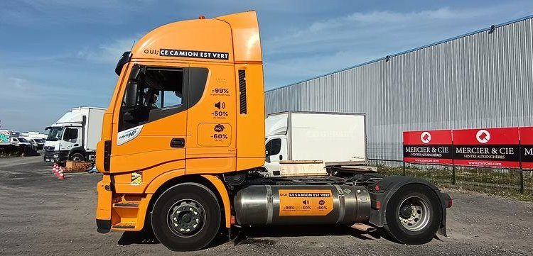 IVECO STRALIS 460 NP – PTRA 44 TONNES – GAZ – 228591 KMS – ANNEE 2018 JAUNE FB-616-TQ