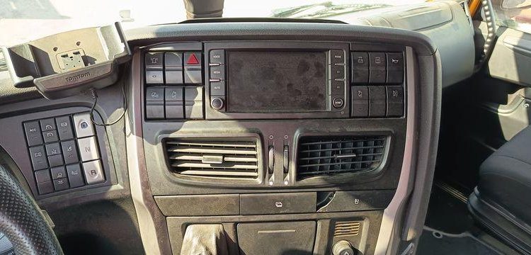 IVECO STRALIS 460 NP – PTRA 44 TONNES – GAZ – 228591 KMS – ANNEE 2018 JAUNE FB-616-TQ