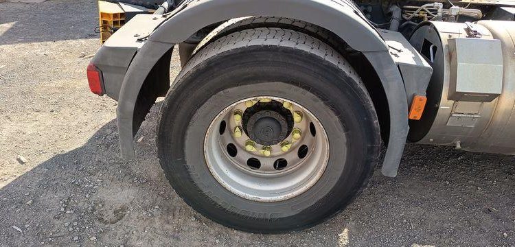 IVECO STRALIS 460 NP – PTRA 44 TONNES – GAZ – 228591 KMS – ANNEE 2018 JAUNE FB-616-TQ