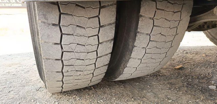 IVECO STRALIS 460 NP – PTRA 44 TONNES – GAZ – 228591 KMS – ANNEE 2018 JAUNE FB-616-TQ