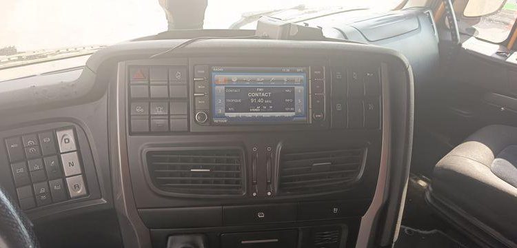 IVECO STRALIS NP460 – PTRA : 44 TONNES – GAZ – 205247 KMS – JAUNE FB-623-TQ