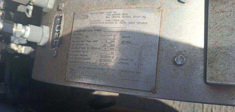 IVECO STRALIS NP460 – PTRA : 44 TONNES – GAZ – 205247 KMS – JAUNE FB-623-TQ