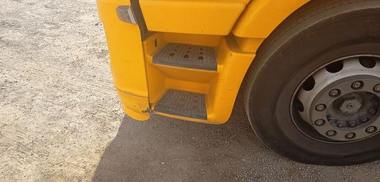 IVECO STRALIS NP460 – PTRA : 44 TONNES – GAZ – 205247 KMS – JAUNE FB-623-TQ